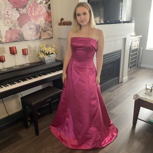 Prom Maxi Dress Fucsia. Ideal for your graduation